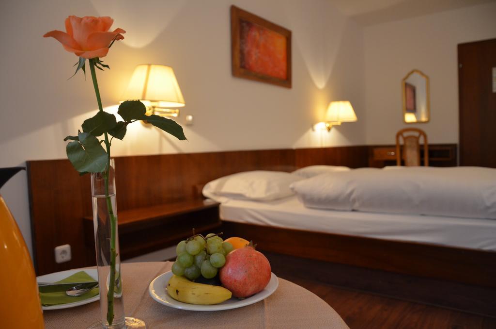 Sathya Ayurveda Otel Bad Orb Dış mekan fotoğraf